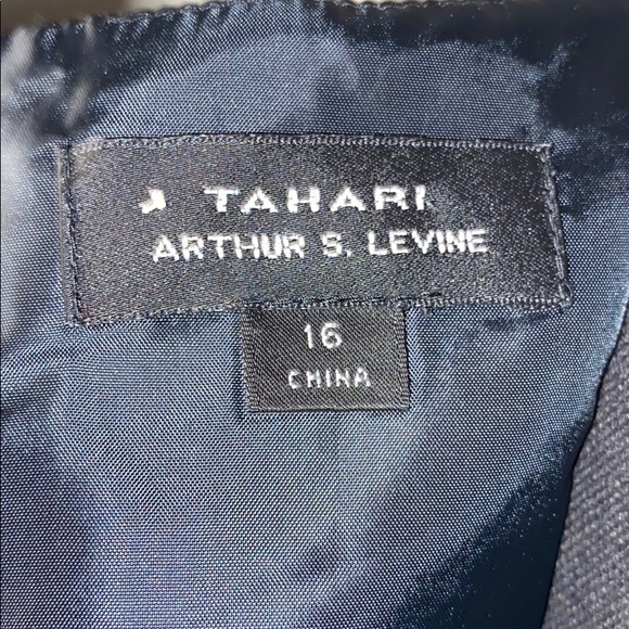 Tahari Arthur S. Levine Black Dress - Picture 7 of 7
